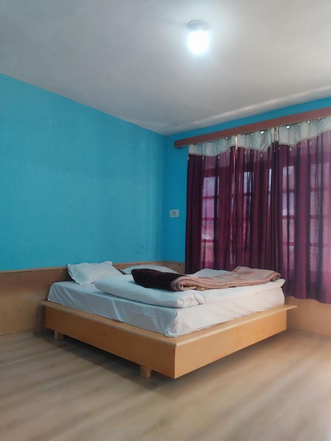 Woods Inn Mountain View Manali Экстерьер фото
