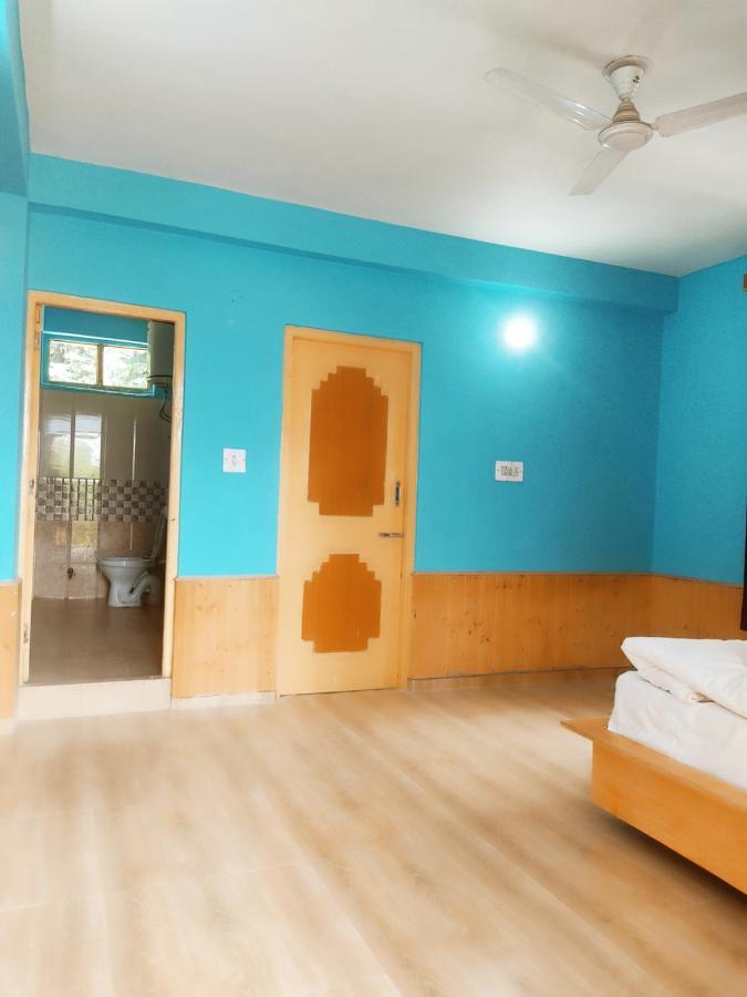 Woods Inn Mountain View Manali Экстерьер фото