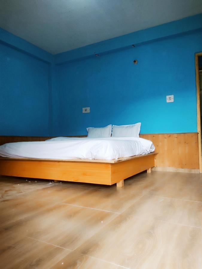 Woods Inn Mountain View Manali Экстерьер фото